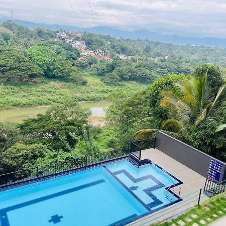 Oyo 278 Hotel Rivelka Kundasale Ngoại thất bức ảnh